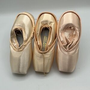 Bloch Satin Ballet Shoes for crafts, 3 pair NEW